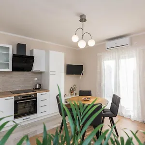 Apartamento Star - Free Private Parking, Zadar